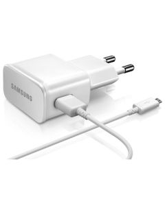 Lader til Samsung telefoner og nettbrett 2A inkl microUSB ledning ETA-U90EWE