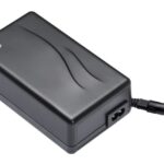 28VDC Strømforsyning 3.8A/106W AC/DC Mascot 2820-0