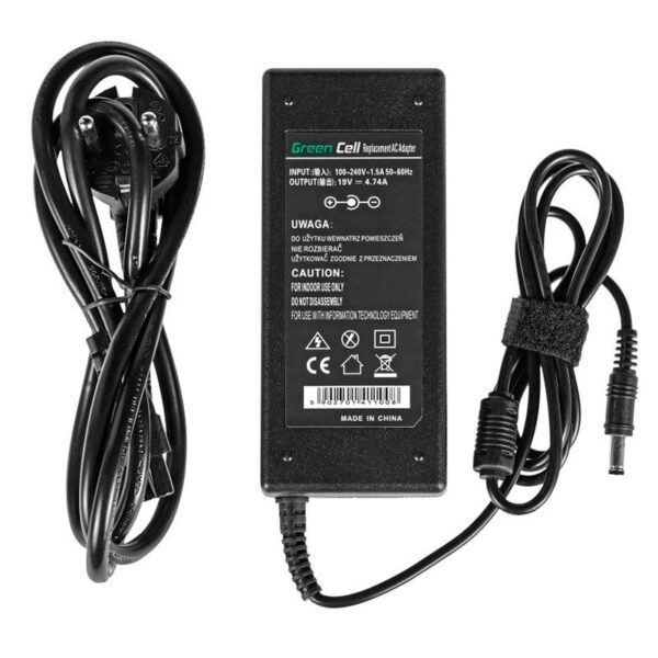 PC lader / AC adapter Toshiba 90W 18,5V 2,5X5,5 mm vinkelplugg PC lader / AC adapter Toshiba 90W 18,5V 2,5X5,5 mm vinkelplugg